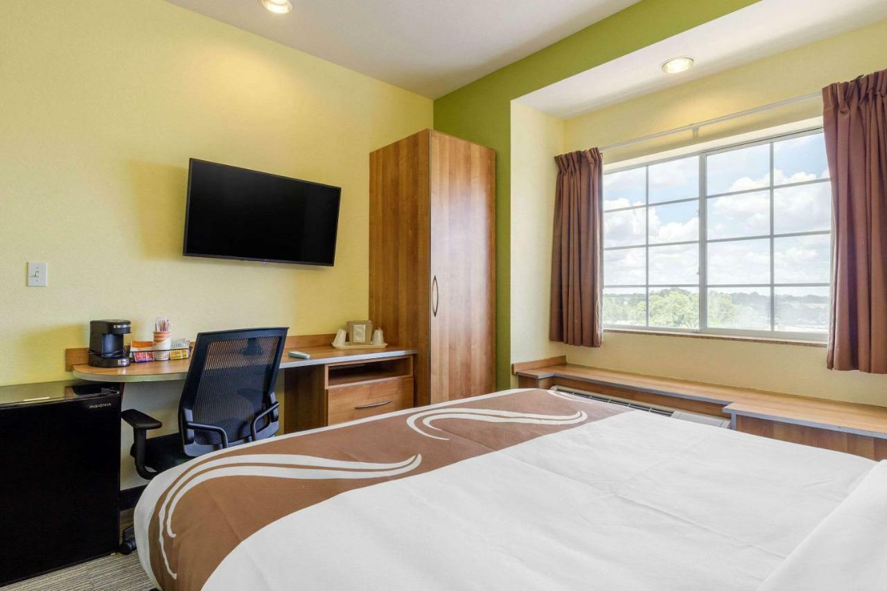 Hotel Quality & Fort Myers Lehigh Acres