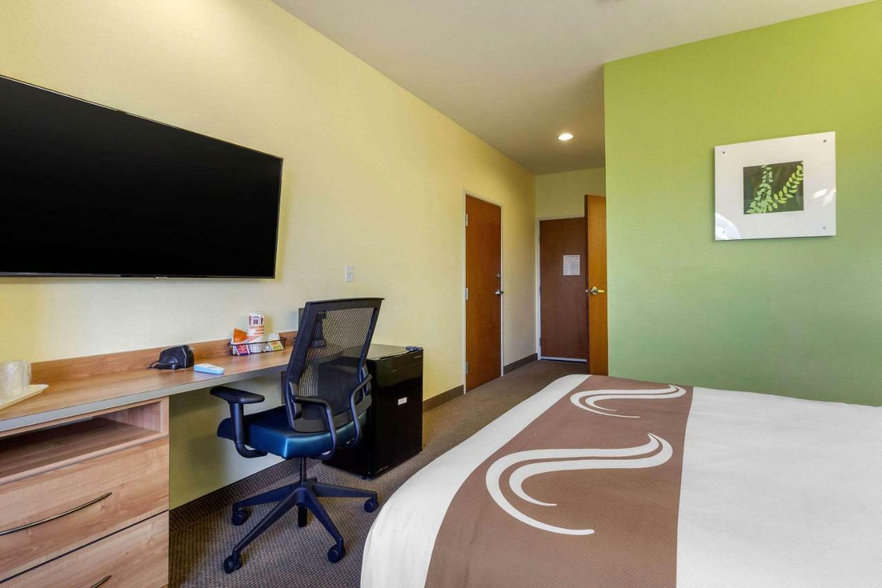 Hotel Quality & Fort Myers